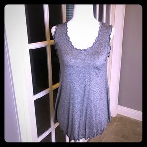 Like new soft cut top!